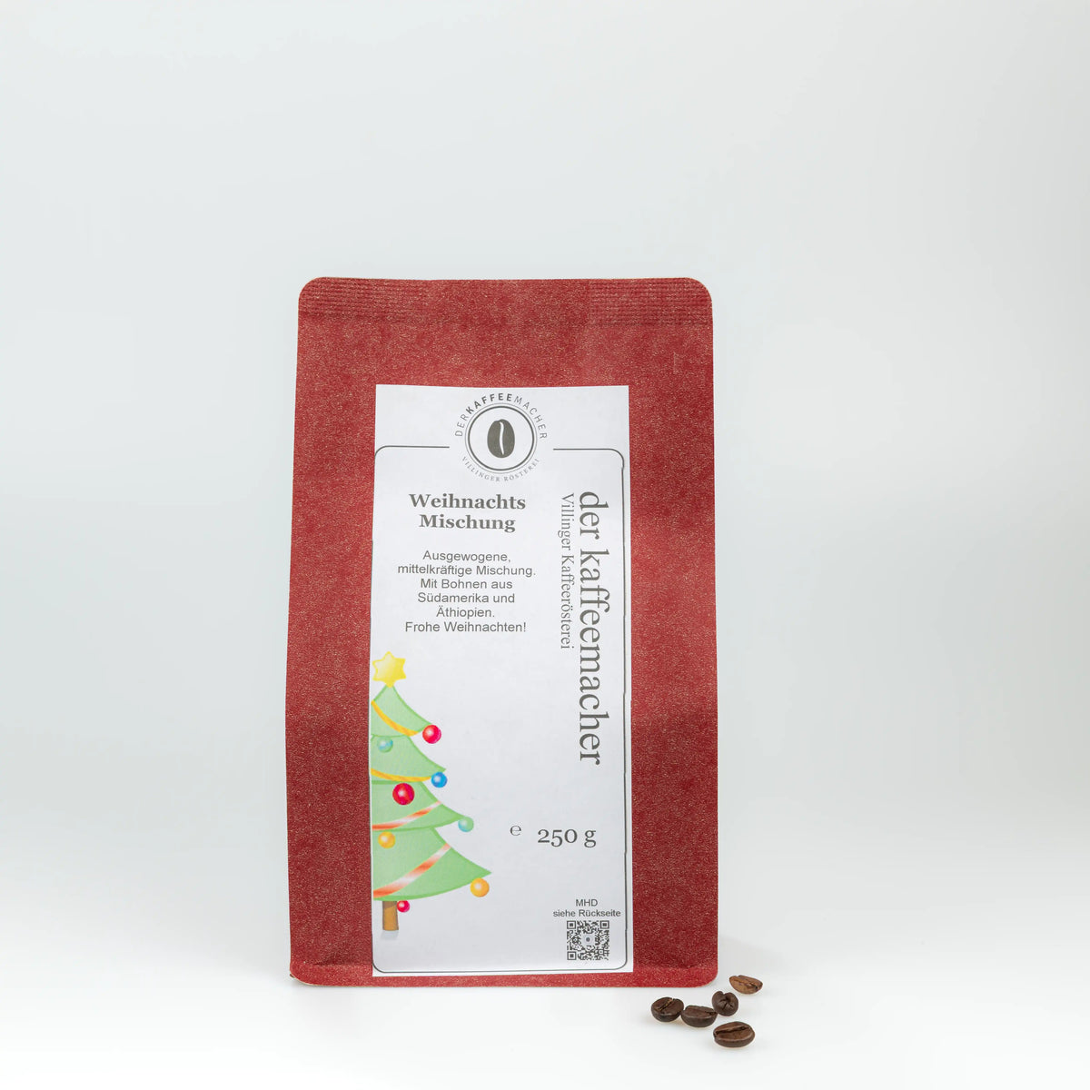 500 g Kaffeepackung aus rotem Kraftpapier von Der Kaffeemacher.
500 g coffee package made of red kraft paper from Der Kaffeemacher.